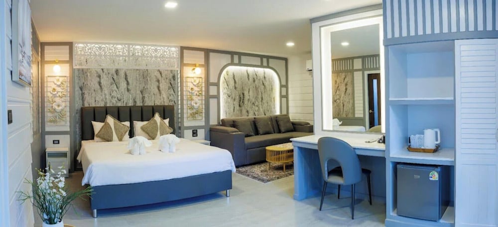 Ip Plus Beach Resort