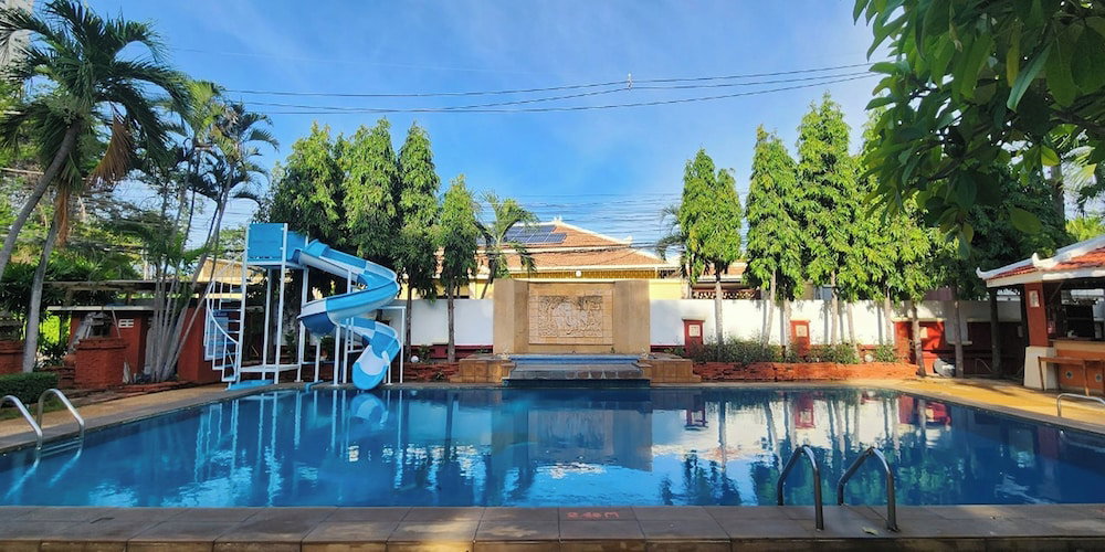 Hotel Safari Riviera Resort