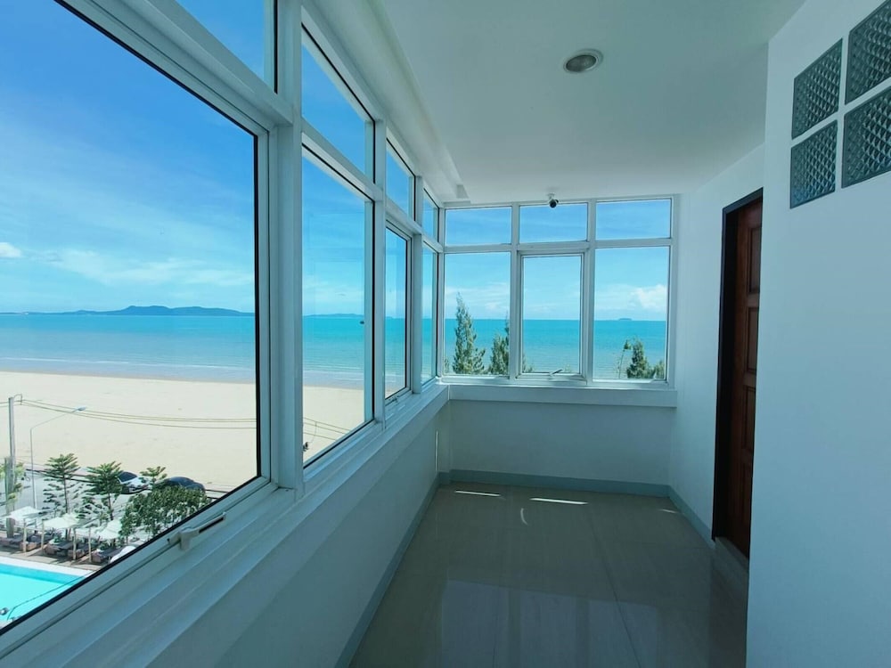 Hotel Kp Seaview Jomtien