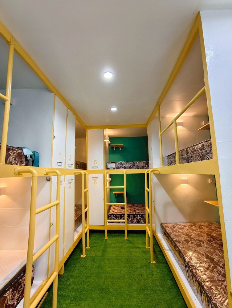 Banana Bunkhouse Hostel