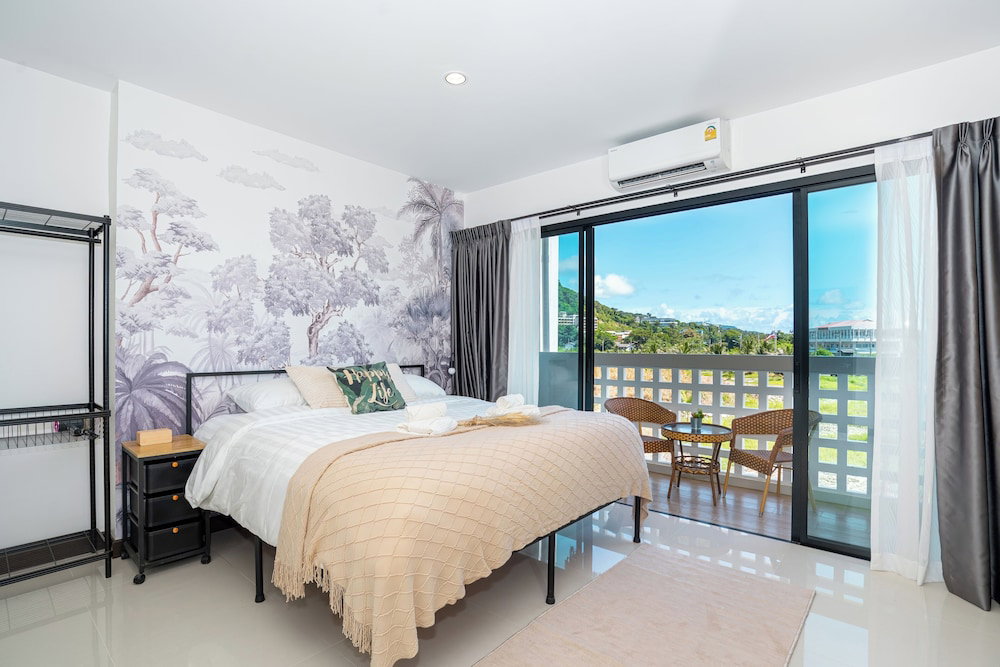 Mitsu Guesthouse, Karon Beach