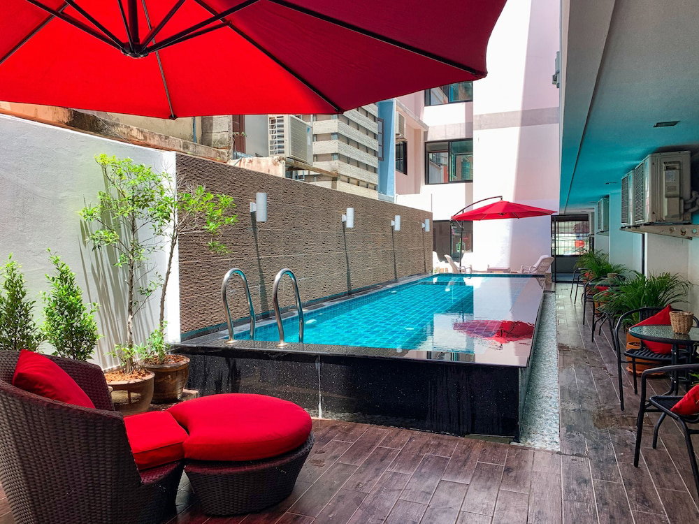 Hotel Scandia Beach Hotel - Soi 7 Best Location - 200M To Beach Next To Food Market