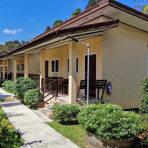 Hotel Ser-En-Dip-I-Ty cazare Saladan
