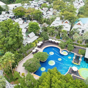 Hotel The Zign Premium Villa cazare Na Kluea