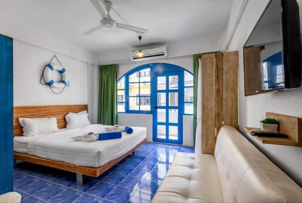Hotel La Casa Residencies