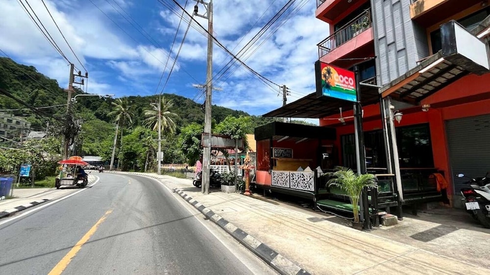 Hotel Coco Mountain View