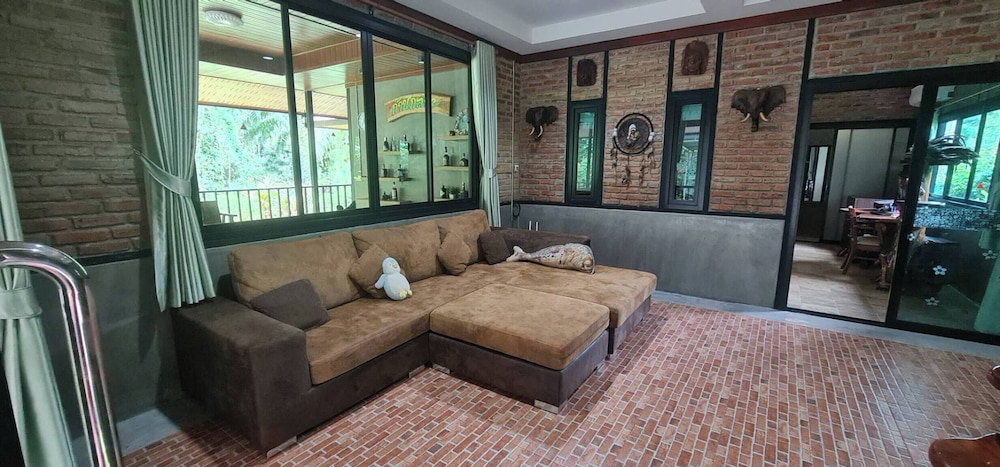 Hotel Peaceful House Surrounding By Nature Krabi Province