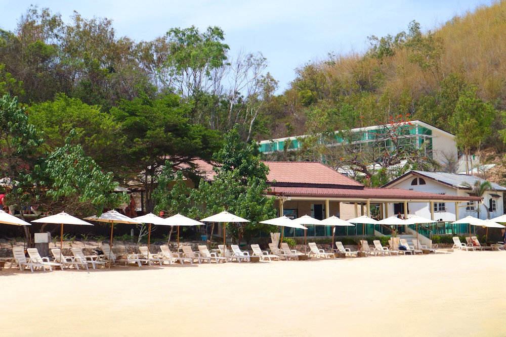 Hotel Ta Yai Beach Resort