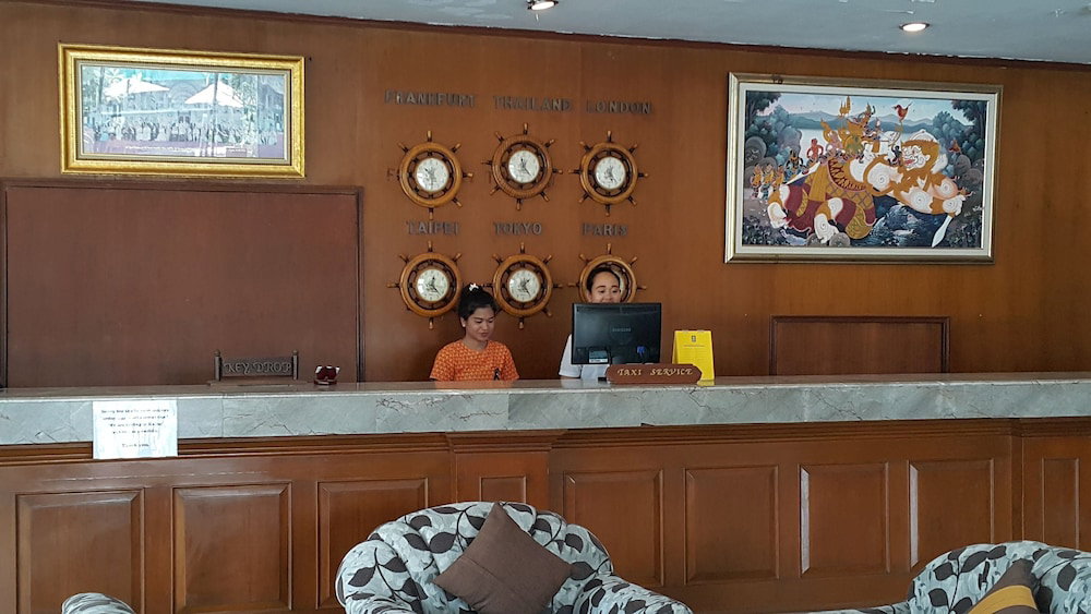 Windmill Resort Hotel