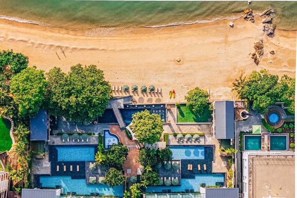Hotel Pattaya Modus Beachfront Resort