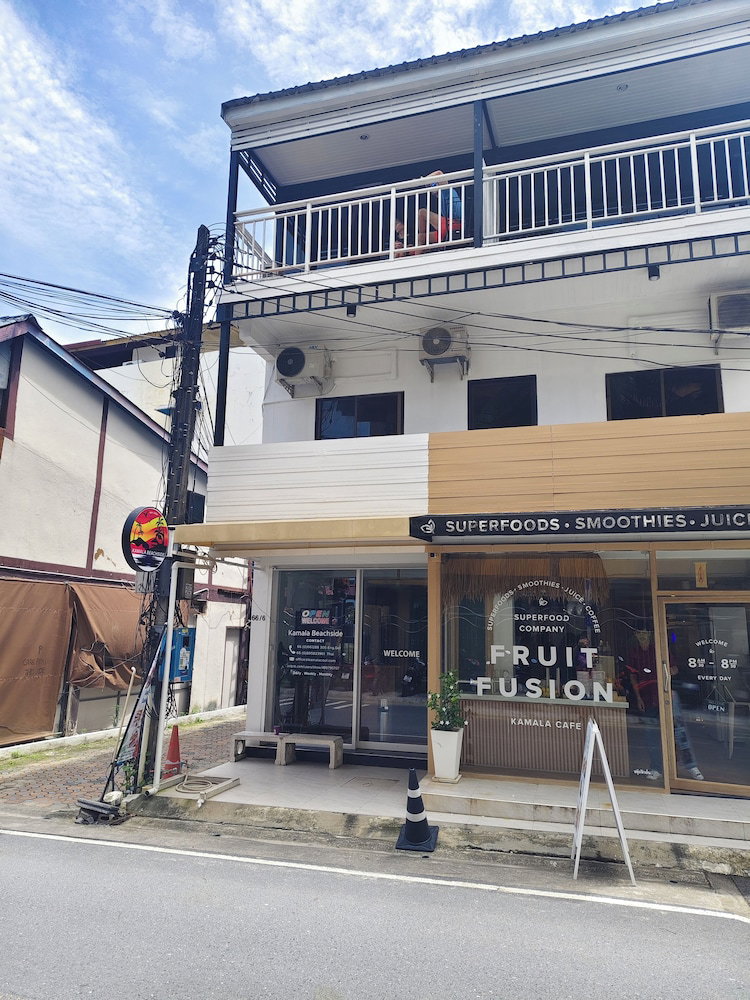 Hotel Kamala Beachside