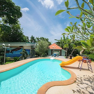 Hotel Tontarn Resort And Spa cazare Don Sak