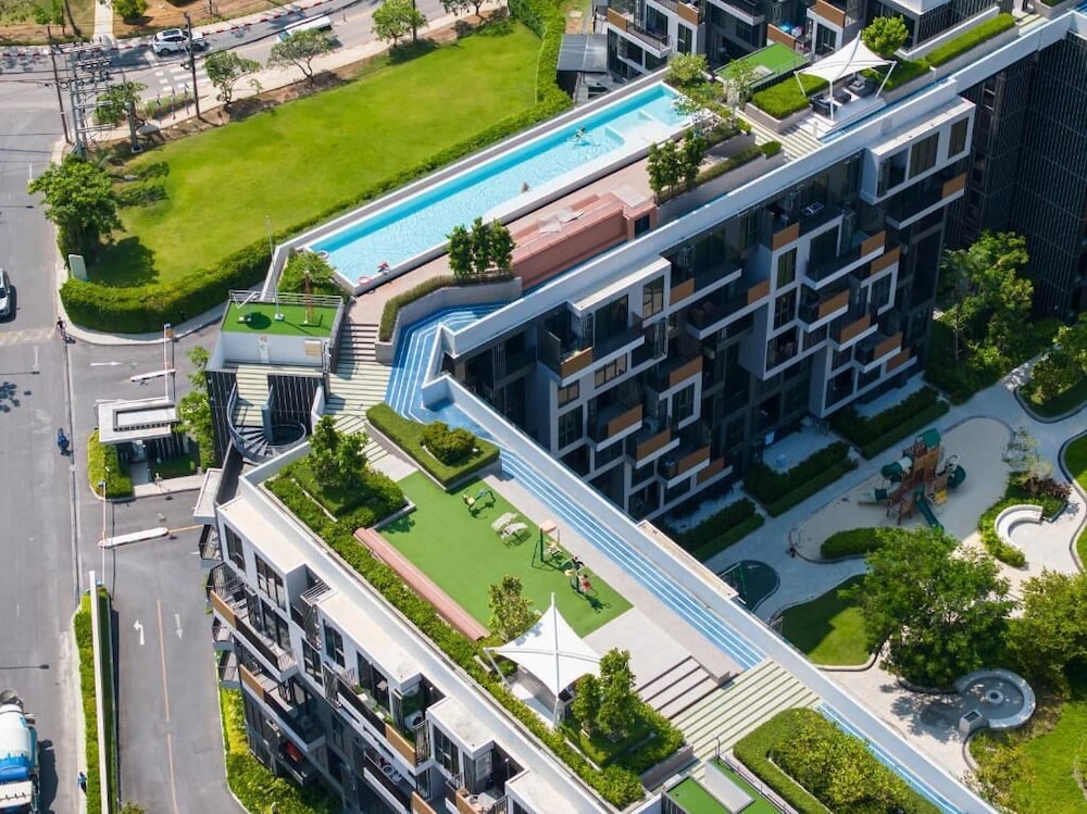Hotel Skypark By Villacarte