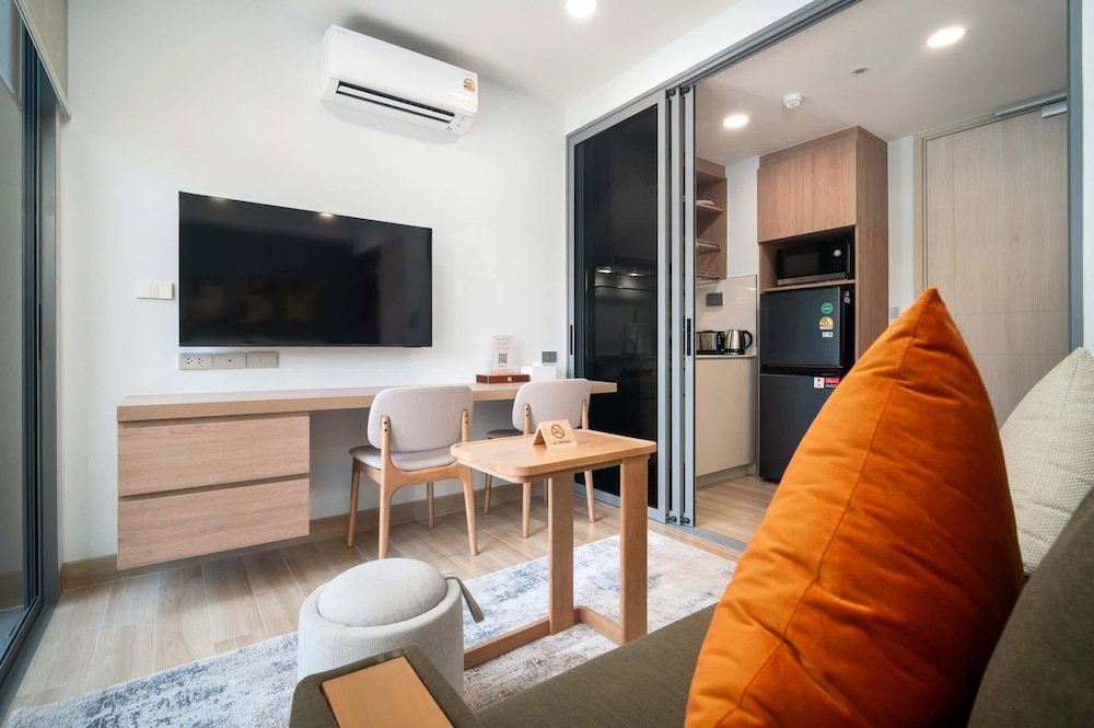 Hotel Skypark Celeste Building 5 In Laguna By Banyan Living