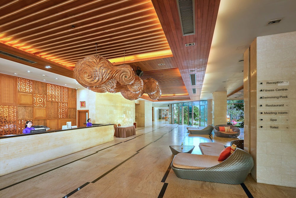 Welcome World Beachfront Resort