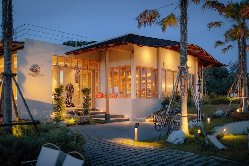 Hotel Thammachatphan Farm