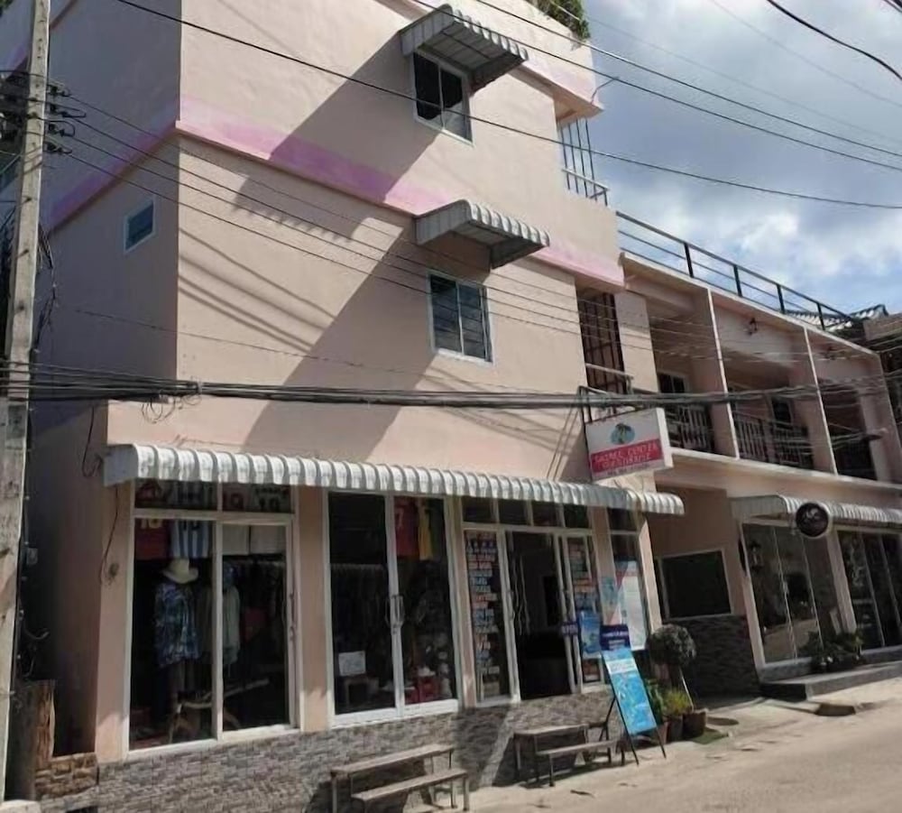 Hotel Sairee Center Guesthouse