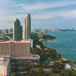 Hotel Long Beach Garden Hotel And Pavilions cazare Na Kluea