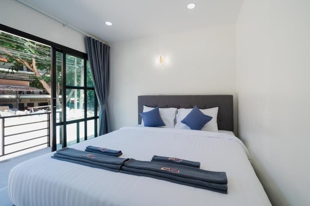 Hotel C4 Resort