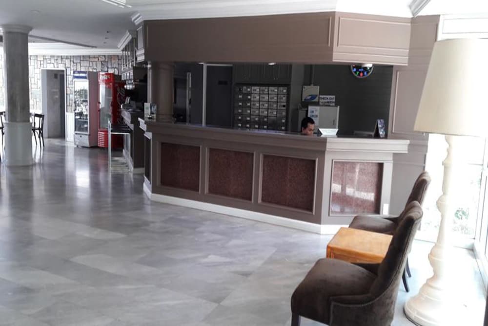 Garden Paradise Hotel & Serviced Apartment