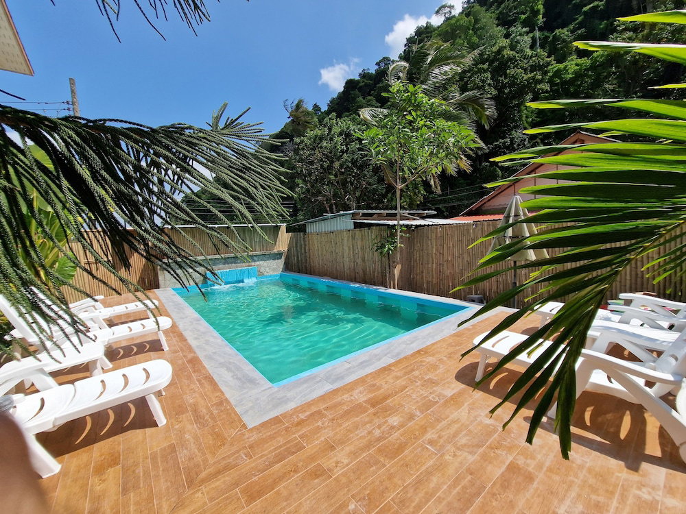 Hotel Rim Khao Jungle Resort