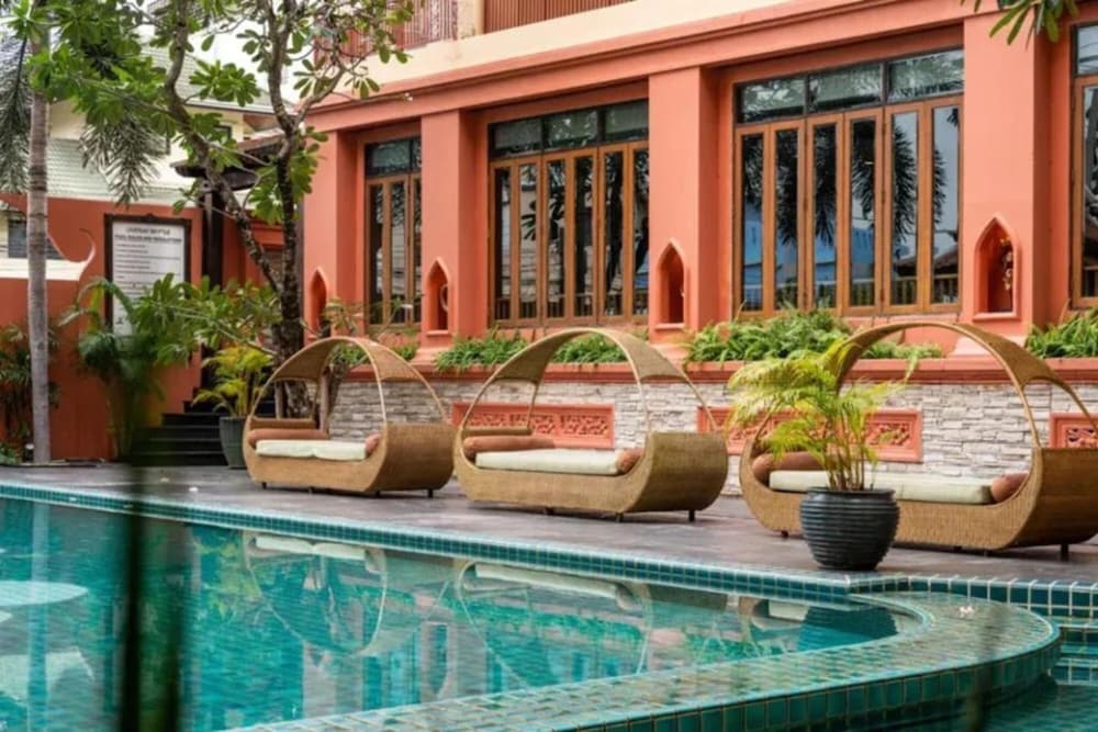 Hotel Sunday Chateau En Ville Pattaya