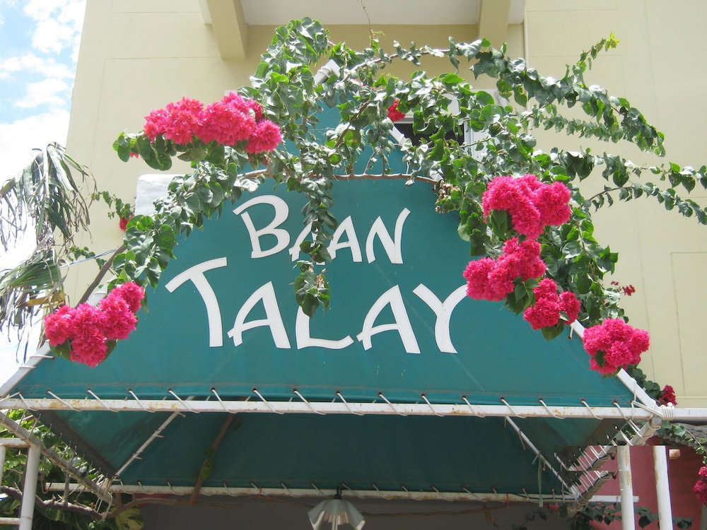 Hotel Baan Talay