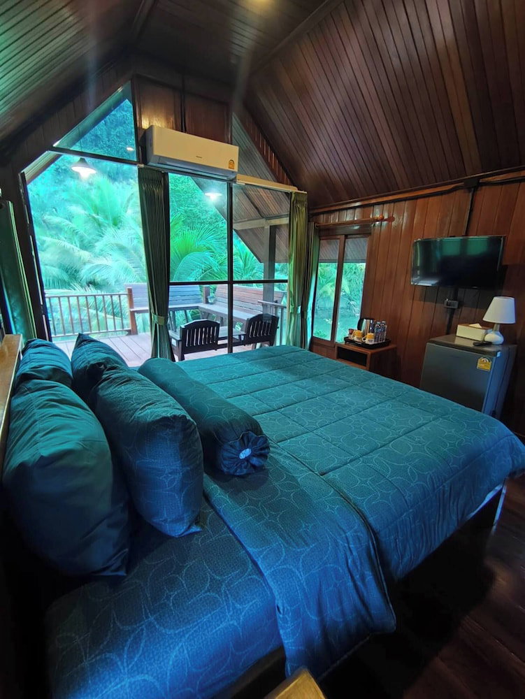 Hotel Charming Ao Luek Tai Retreat With Breathtaking Views