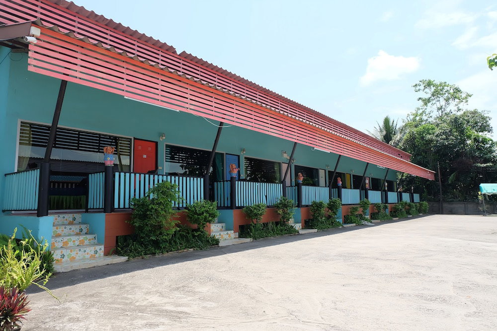 Hotel Nam Phueng Place 2