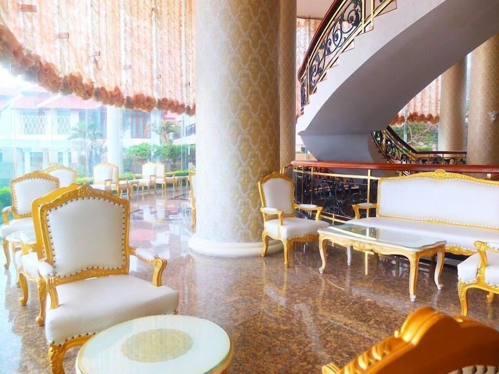 Adriatic Palace Hotel Pattaya
