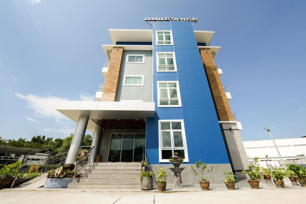 Hotel Oyo 350 Mae Saeng Place