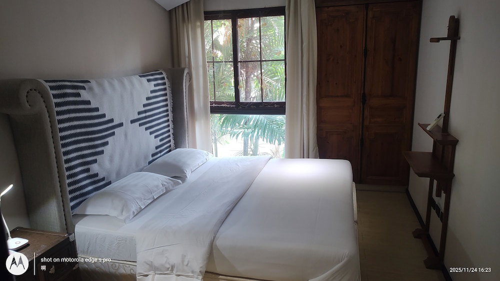 Venetian Signature Condo Resort Pattaya