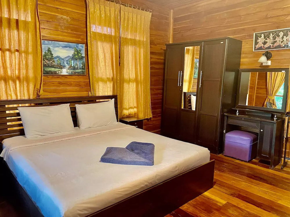 Hotel Bang Saray Village Resort