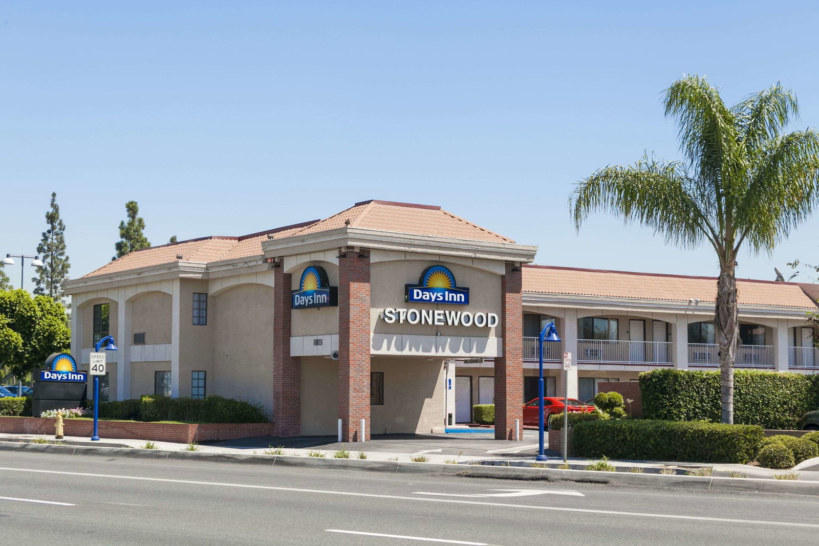 Hotel Days Inn By Wyndham Downey