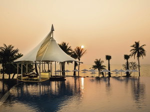 Hotel Mövenpick Siam Hotel Na Jomtien Pattaya cazare Na Jomtien