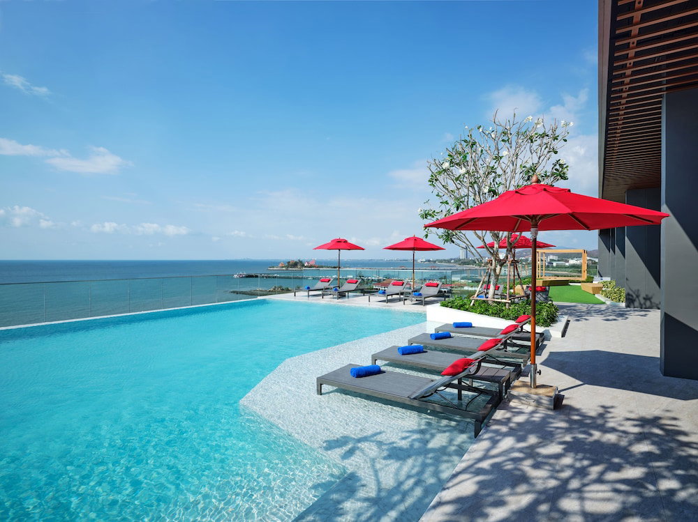Hotel Novotel Marina Sriracha