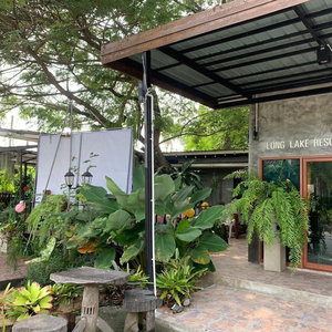 Hotel Long Lake Resort cazare Si Racha