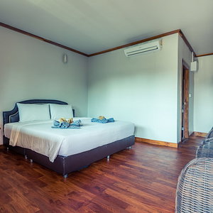 Hotel Lipe Village Resort cazare Wiang Sa