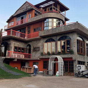 Hotel Nomads Homestay Sriracha cazare Si Racha