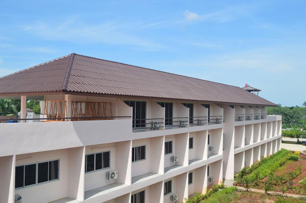 Hotel Be Fine Sabuy Hotel & Resort