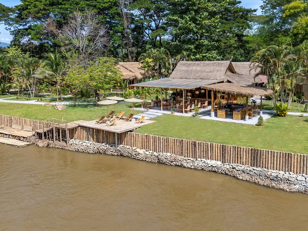 Hotel The Riverfront Reserve