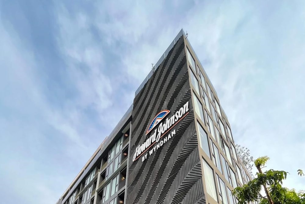 Hotel Howard Johnson By Wyndham Pattaya Jc