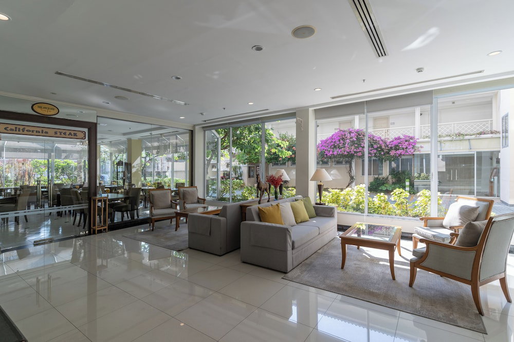 Classic Kameo Hotel And Serviced Apartments, Sriracha