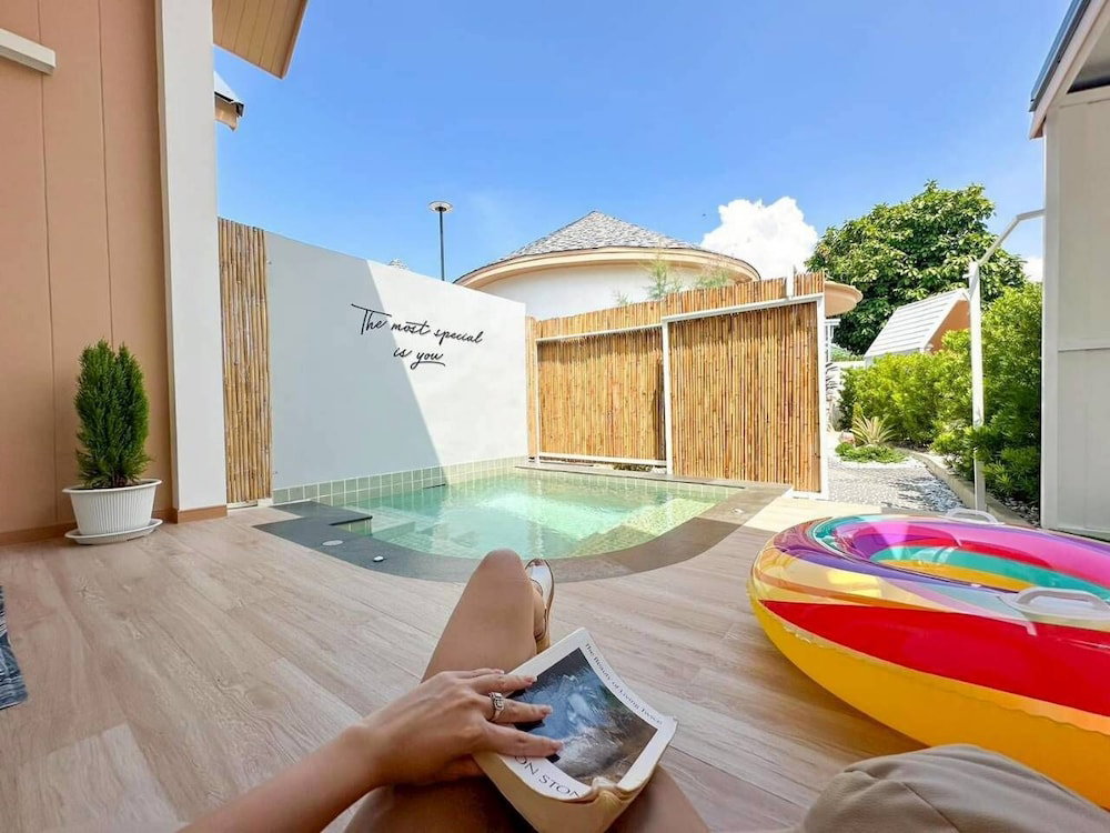 Hotel Rabbit Villa Bangsaray