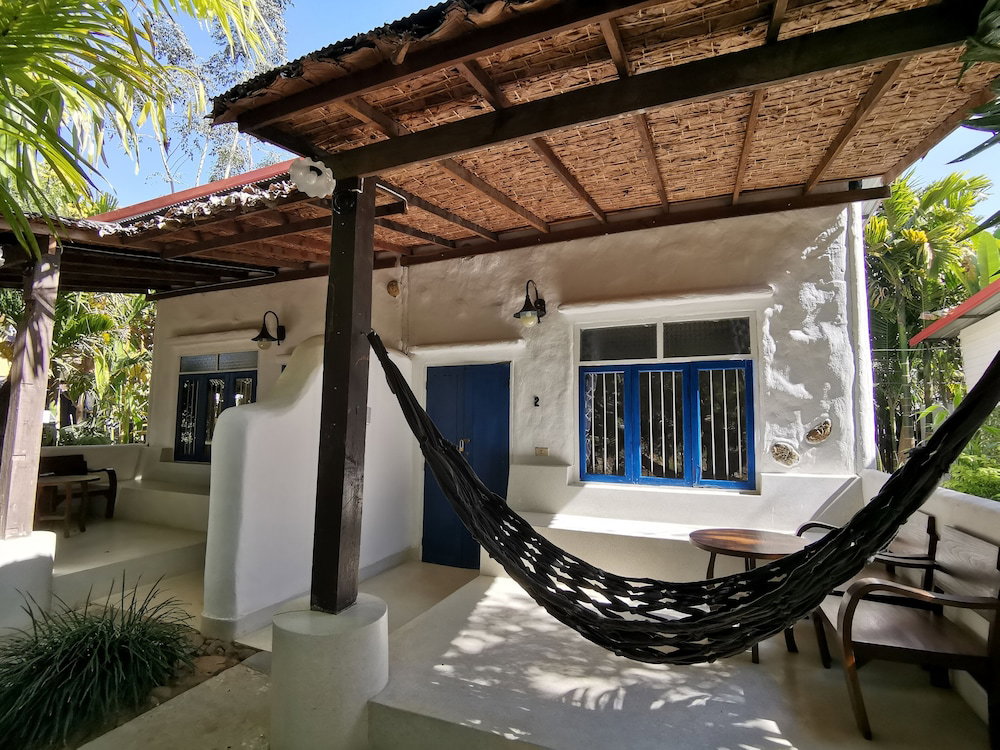 Hotel Canary Guesthouse