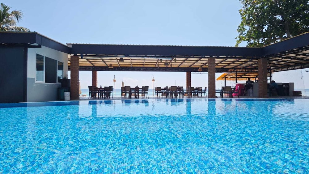 Hotel Dong Talay Lipe Beach Resort
