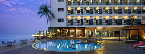 Hotel The Loft Seaside Sriracha cazare Si Racha
