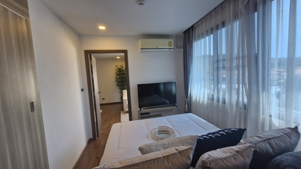 Hotel Stasia Residences Sriracha