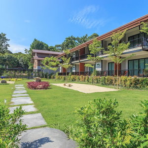 Hotel The Breeze Lipe Resort cazare Wiang Sa