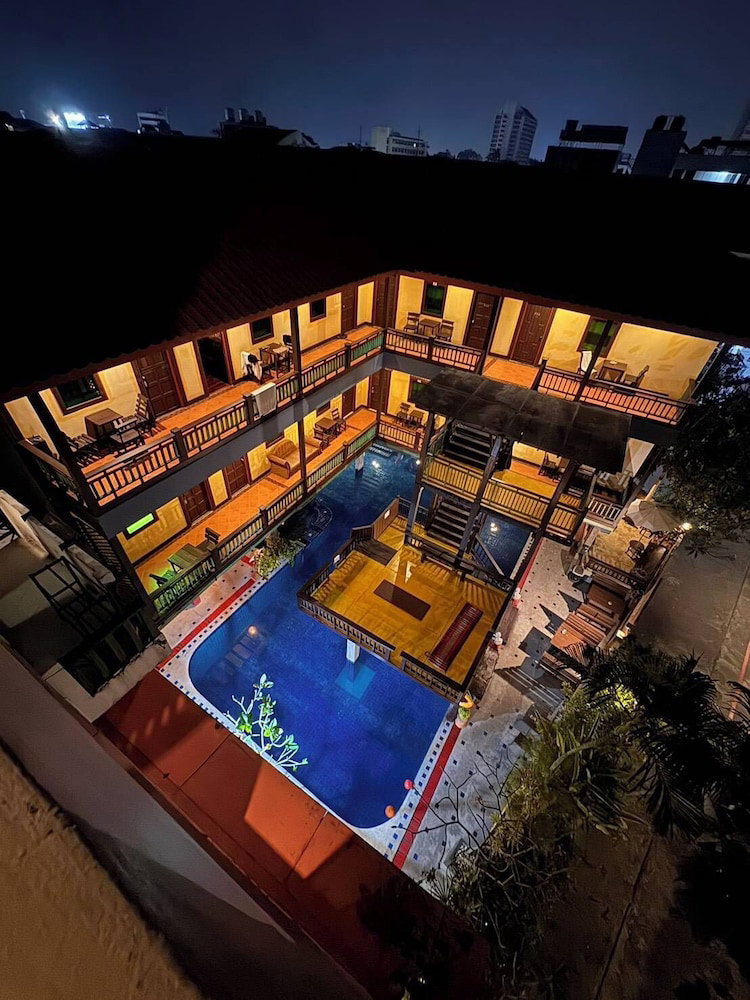 Hotel Lanna Boutique Resort Chiang Mai